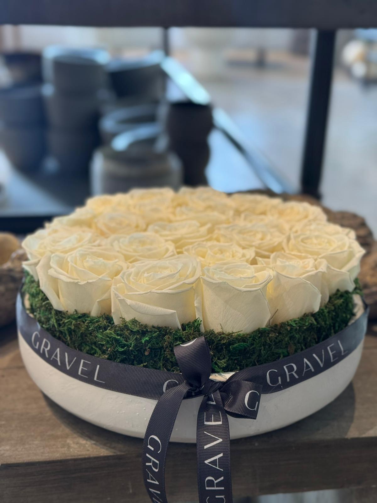 The Angel - 25 White Tibet Roses and Preserved Moss