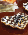 Courtly Fluted Heart Plate