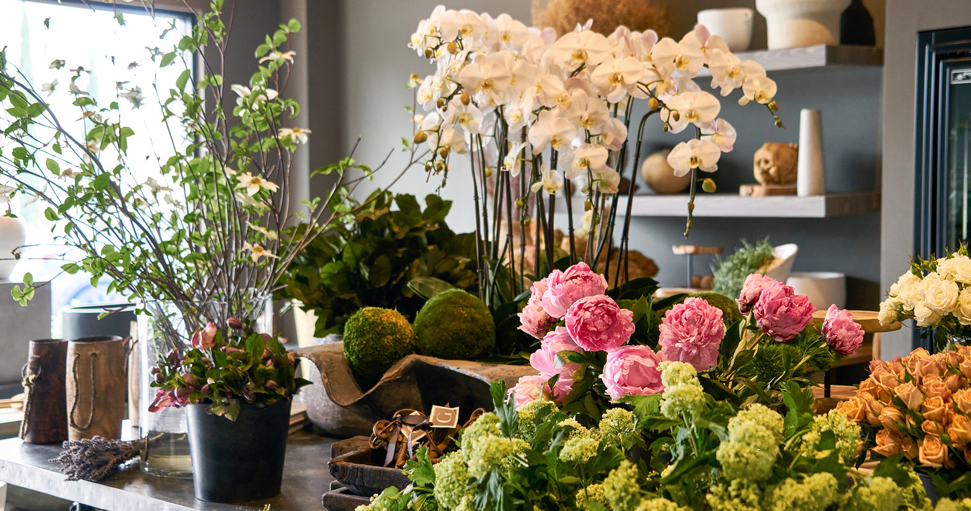 Floral Designs and Decor Designs by FLoral Designer and Flower Shop in Los Angeles