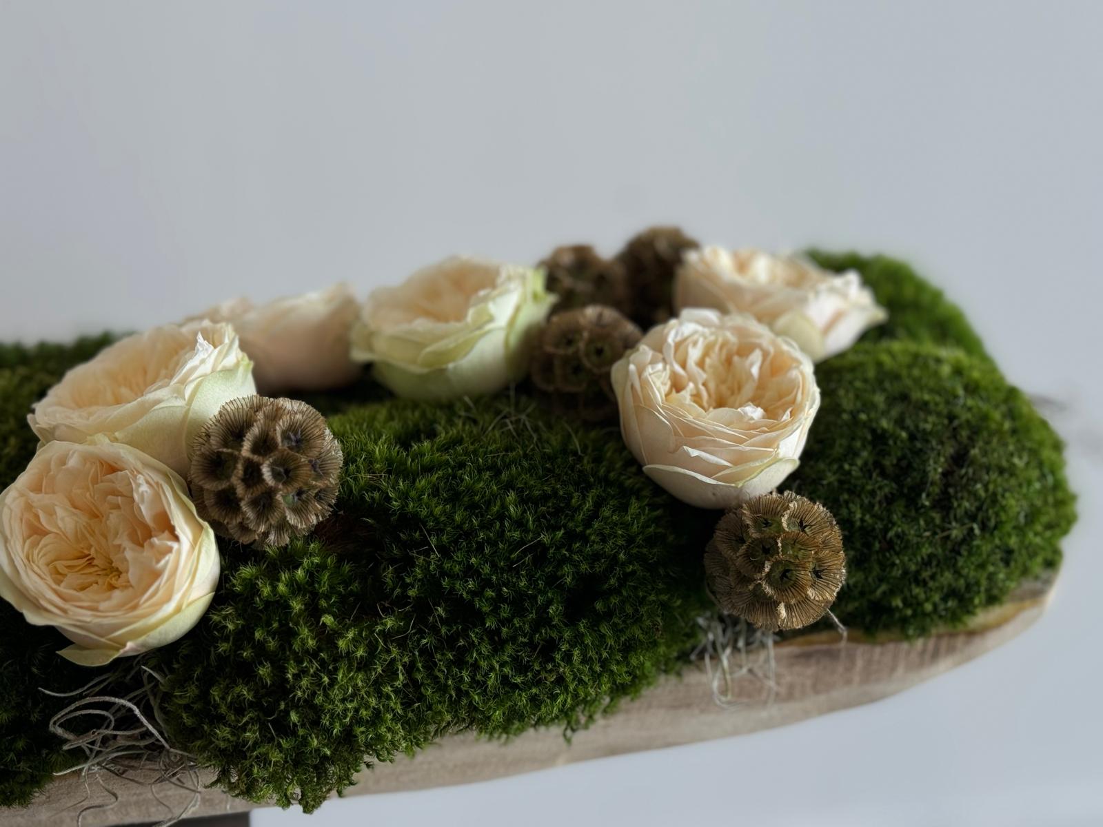 The Garden Rose Wood Log