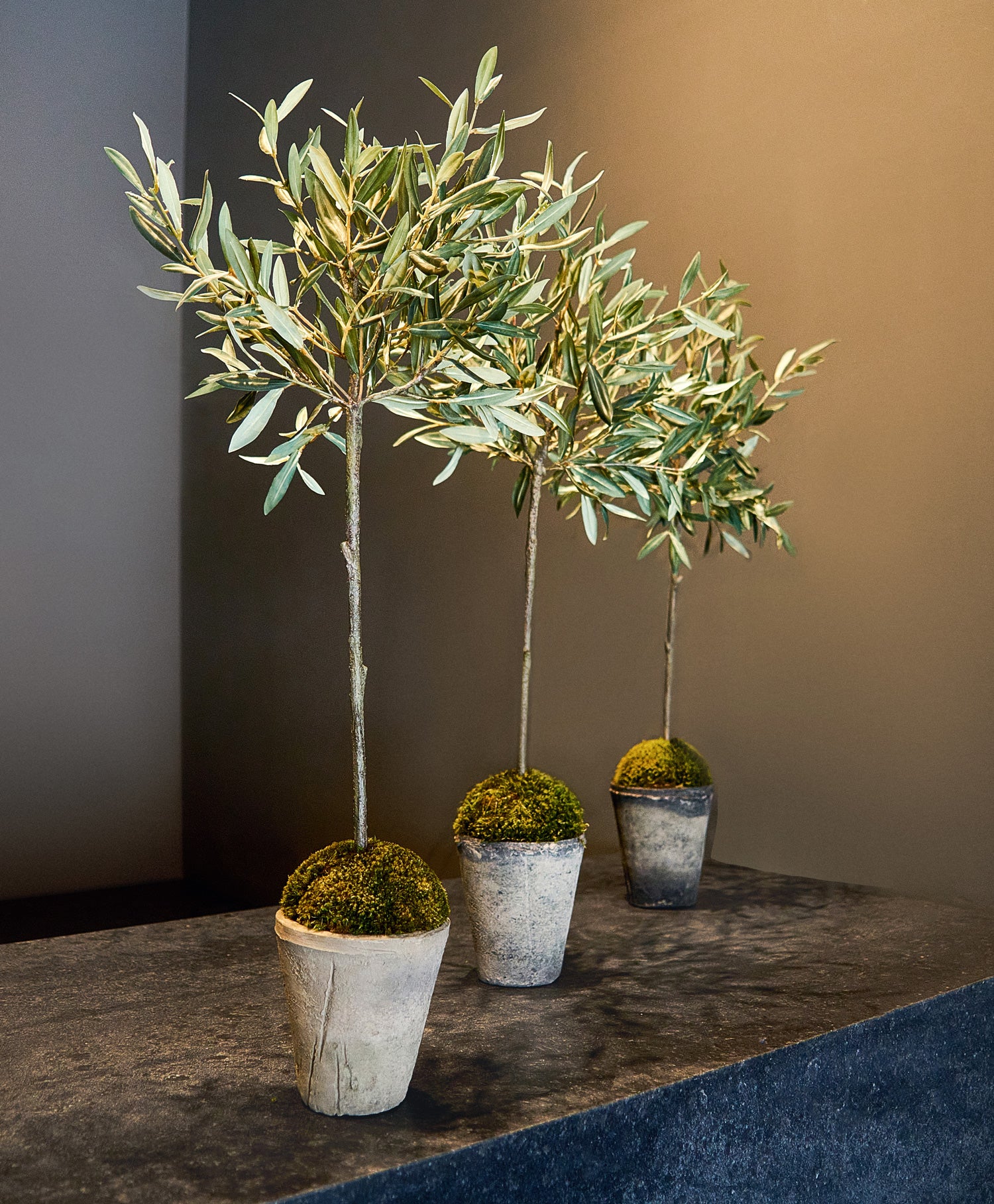 Hotel Amenities Custom Made -Florist For Hotels and Corporations