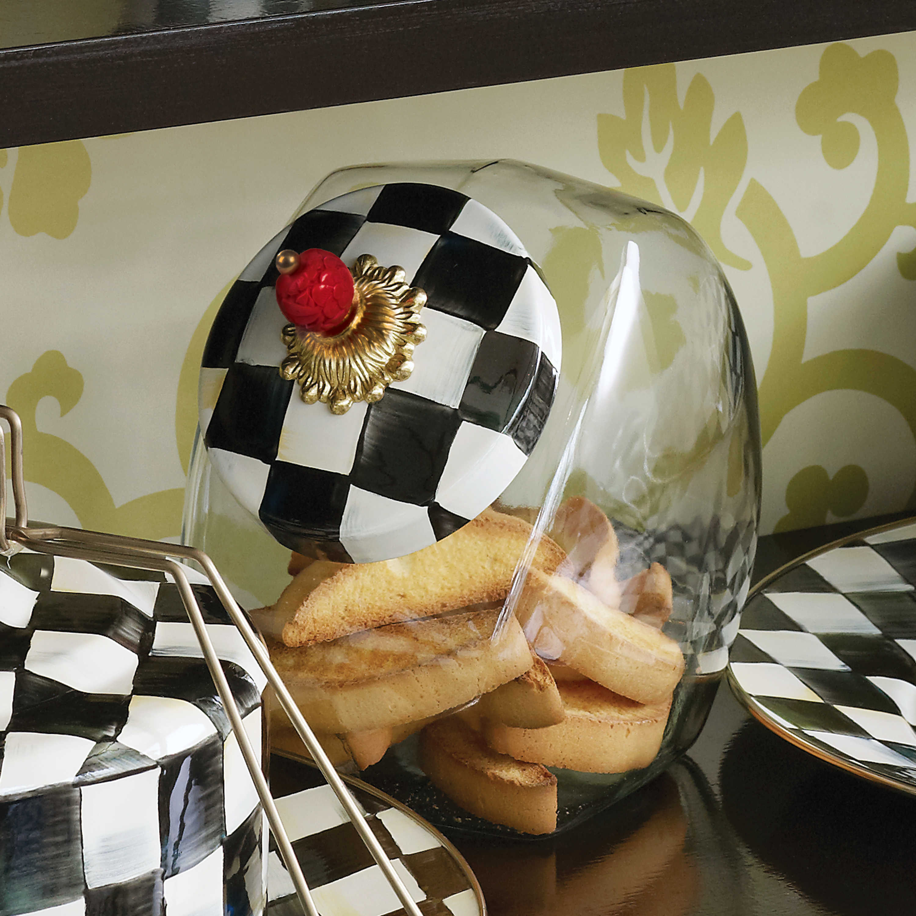Cookie Jar With Courtly Lid