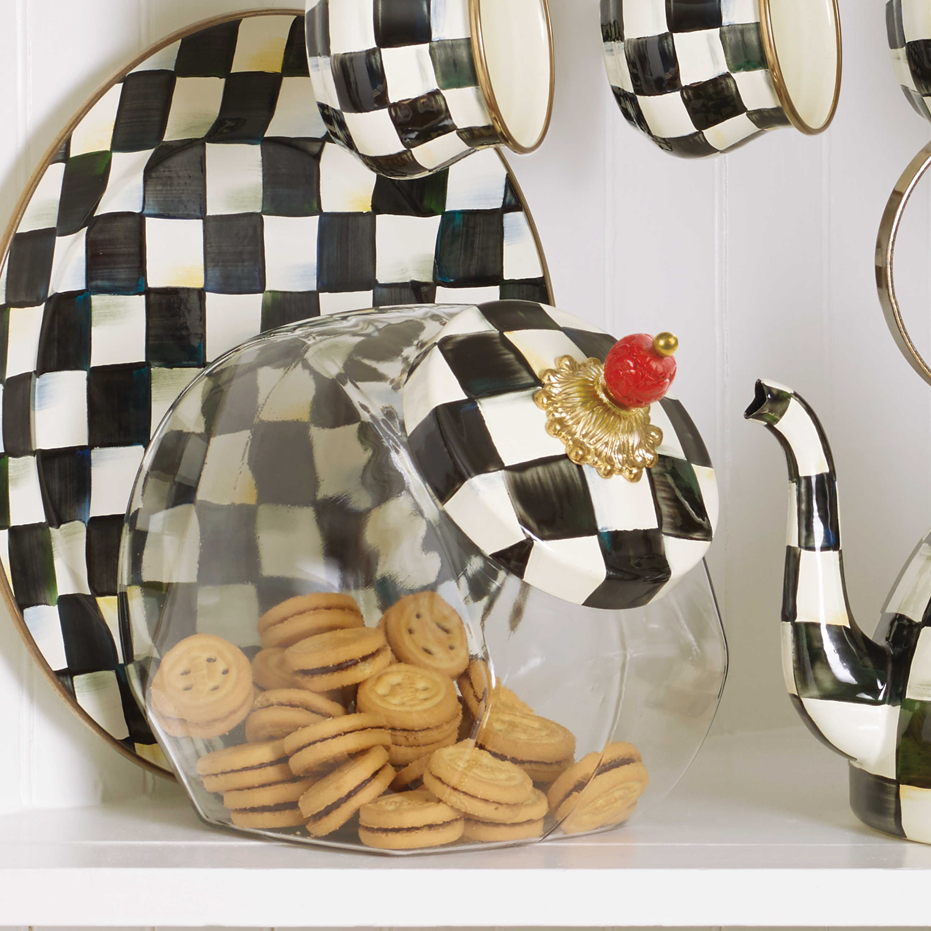 Cookie Jar With Courtly Lid