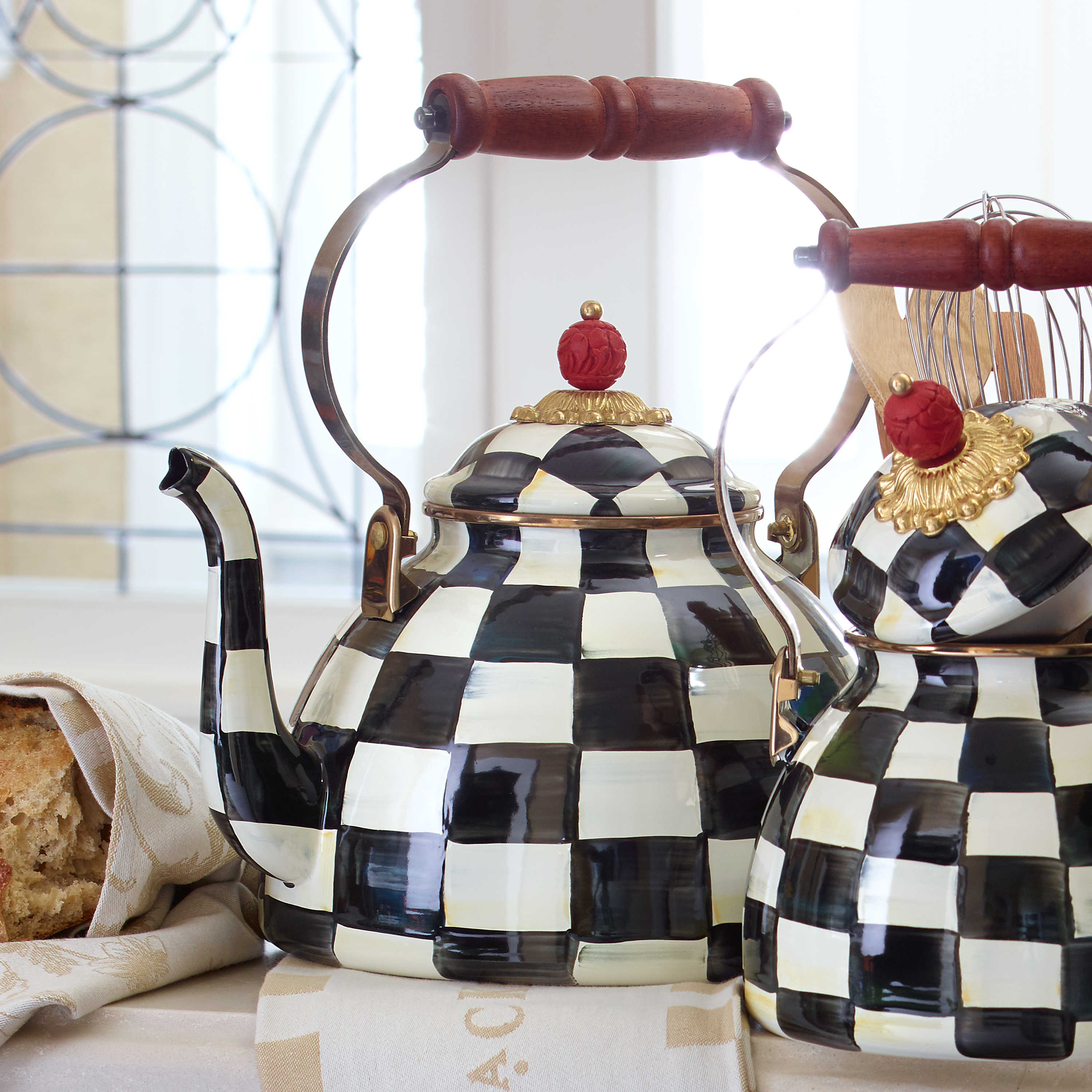Courtly 3qt Tea Kettle