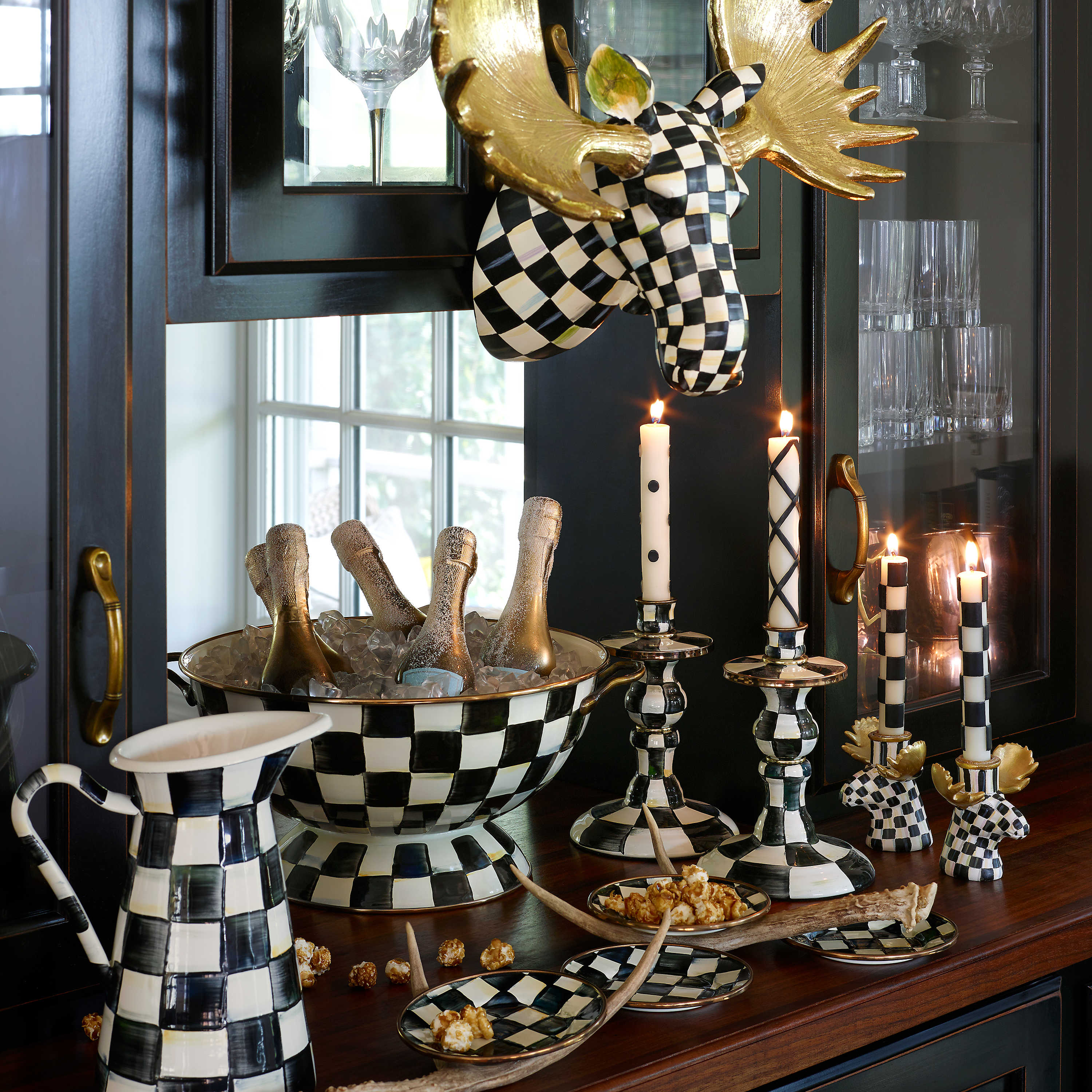 Courtly Everything Bowl