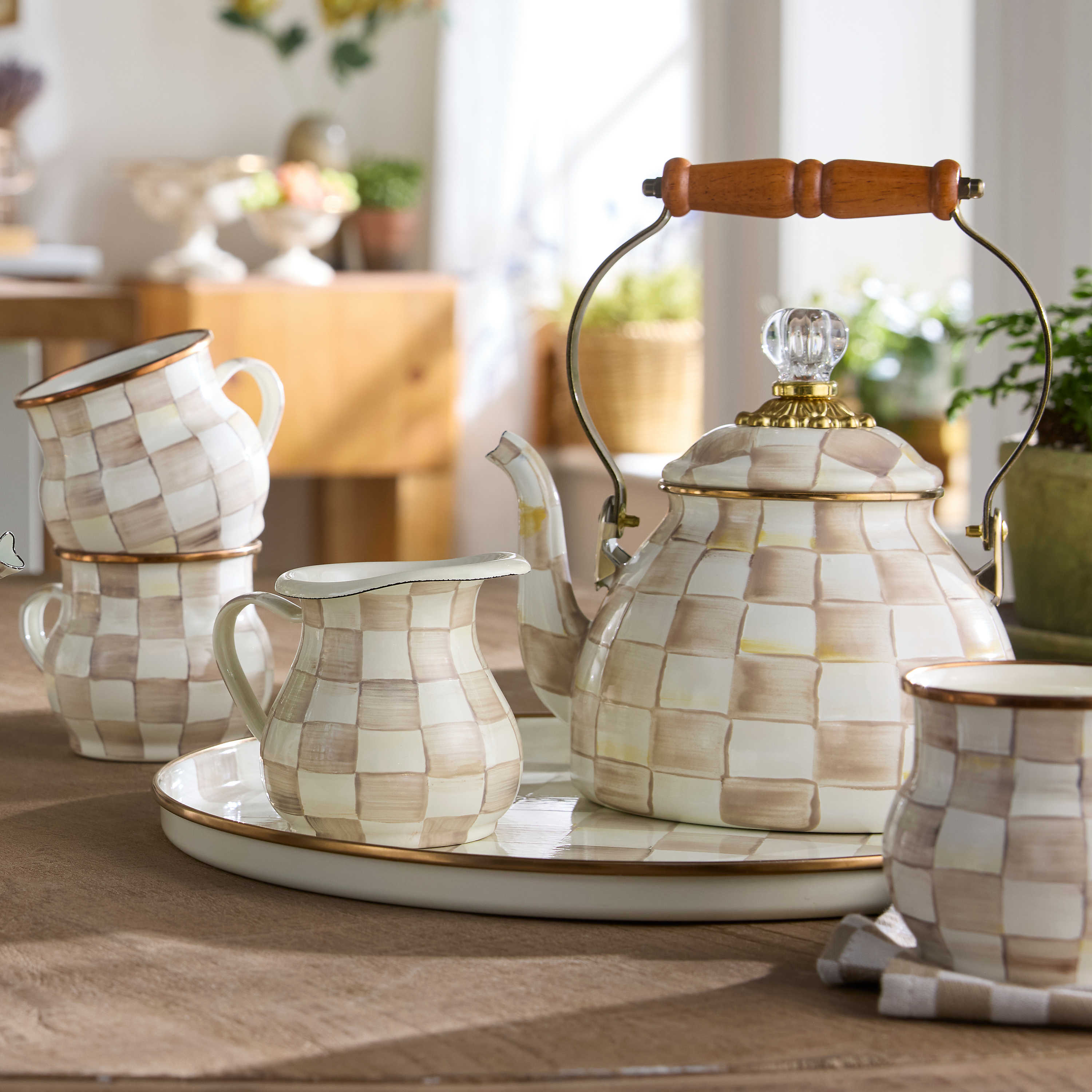 Mocha 2 Quart Tea Kettle