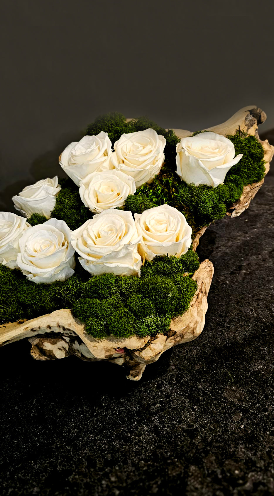 Moss Arrangement in Wood Container With Preserved White Roses (Classic Size) 